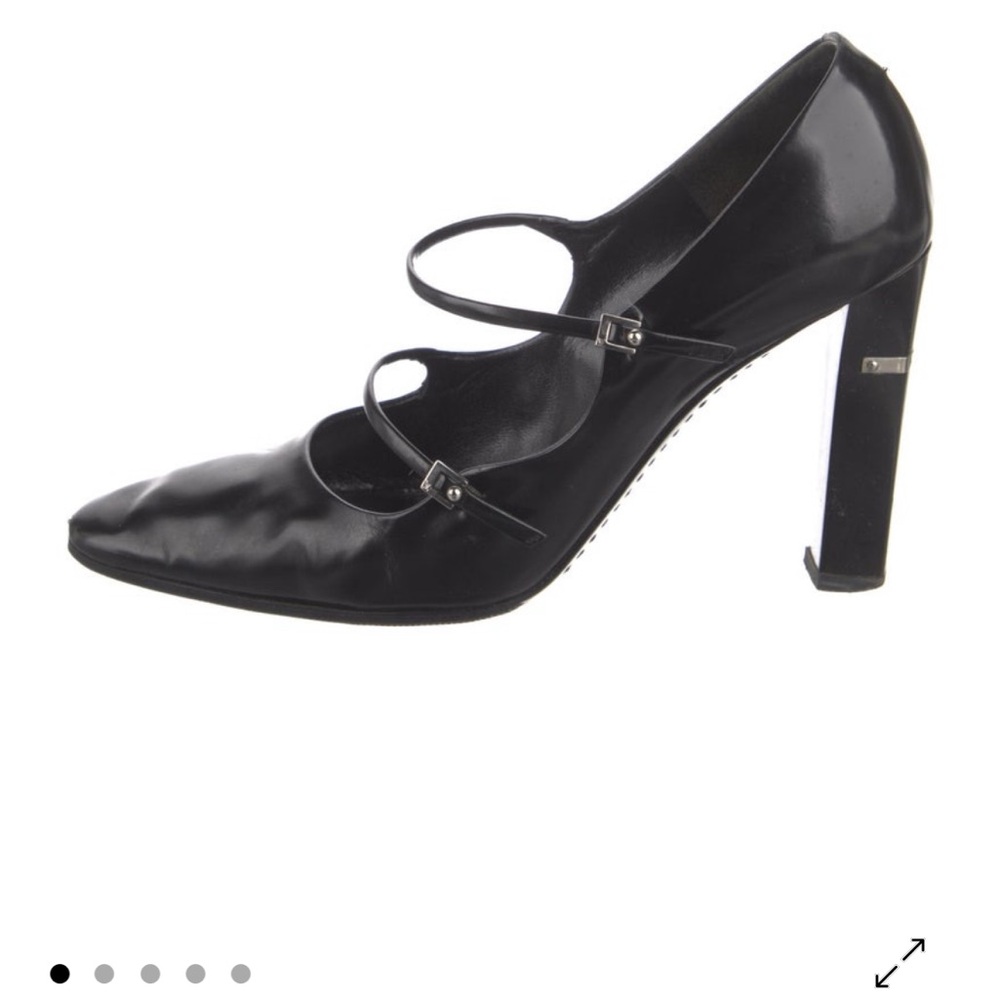 Louis Vuitton Black Strappy Pump